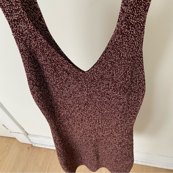 Wilfred Aritzia Marled Burgundy Red Sweater Dress in Burgundy size Medium - Picture 3 of 11